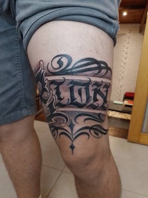Lettering Ornamental - Tatuagem Lettering Ornamental Decorativo