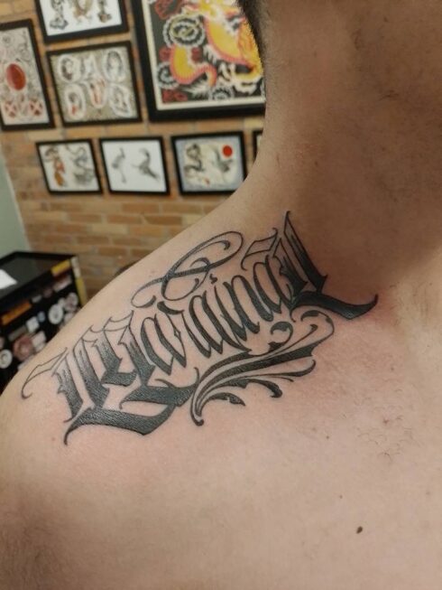Lettering Ornamental - Tatuagem Lettering Ornamental Decorativo