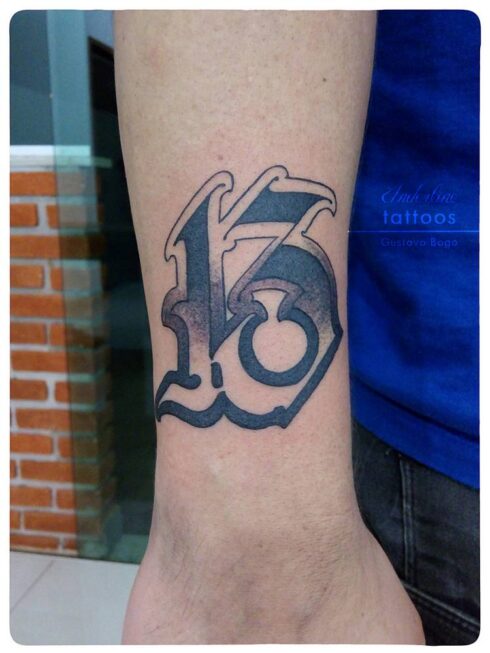 Lettering Ornamental - Tatuagem Lettering Ornamental Decorativo