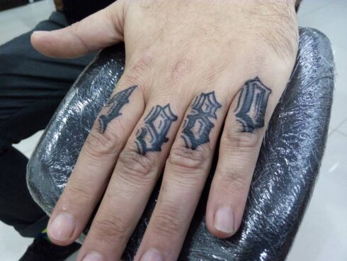 Lettering Ornamental - Tatuagem Lettering Ornamental Decorativo