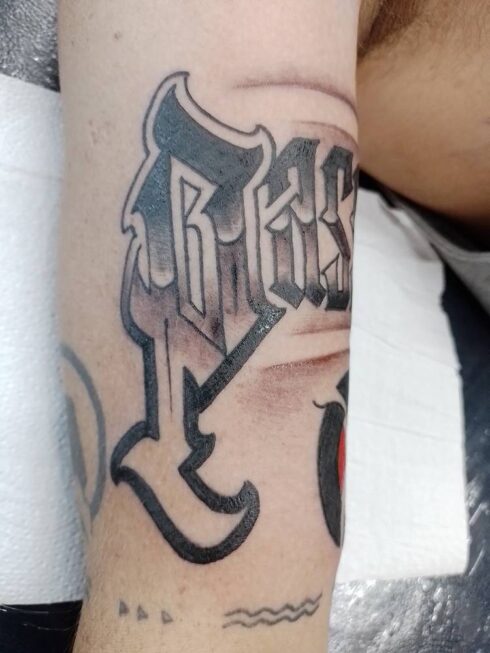 Lettering Ornamental - Tatuagem Lettering Ornamental Decorativo