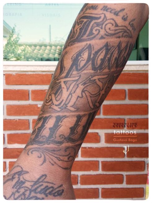 Lettering Ornamental - Tatuagem Lettering Ornamental Decorativo