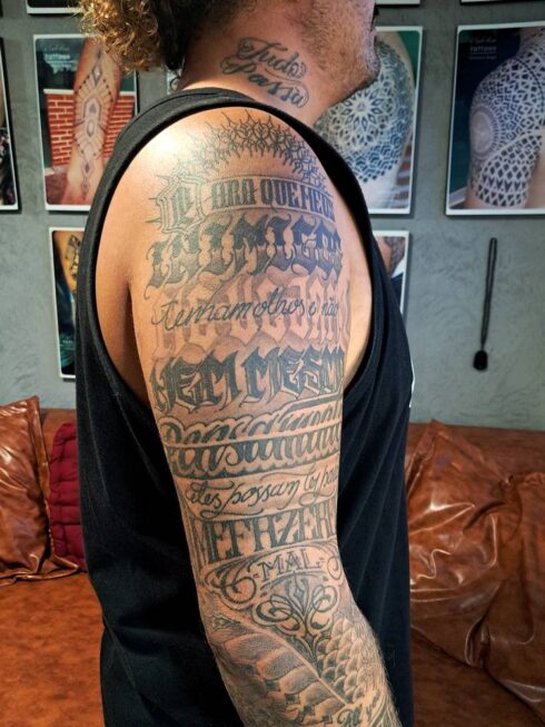 Lettering Ornamental - Tatuagem Lettering Ornamental Decorativo
